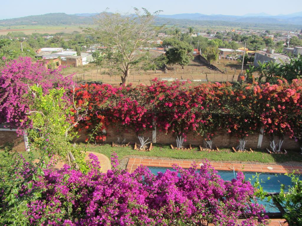 La Colorada Bed & Breakfast Zacualpan ภายนอก รูปภาพ