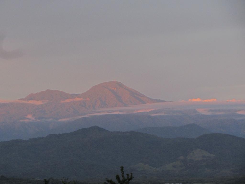 La Colorada Bed & Breakfast Zacualpan ภายนอก รูปภาพ