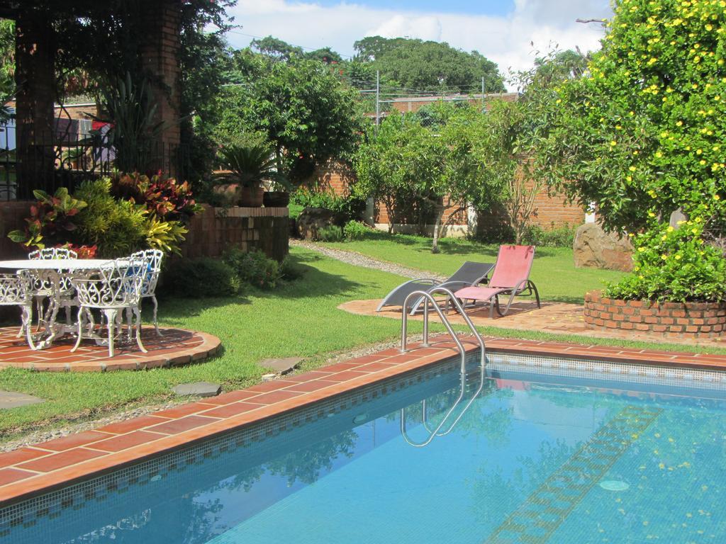 La Colorada Bed & Breakfast Zacualpan ภายนอก รูปภาพ