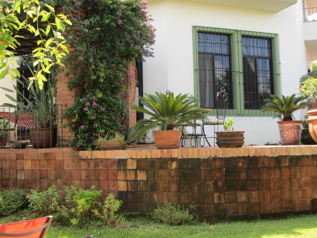 La Colorada Bed & Breakfast Zacualpan ภายนอก รูปภาพ